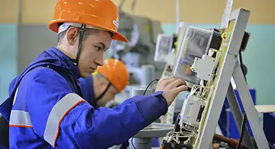 Слесарь по контрольно-измерительным приборам и автоматике (КИПиА)